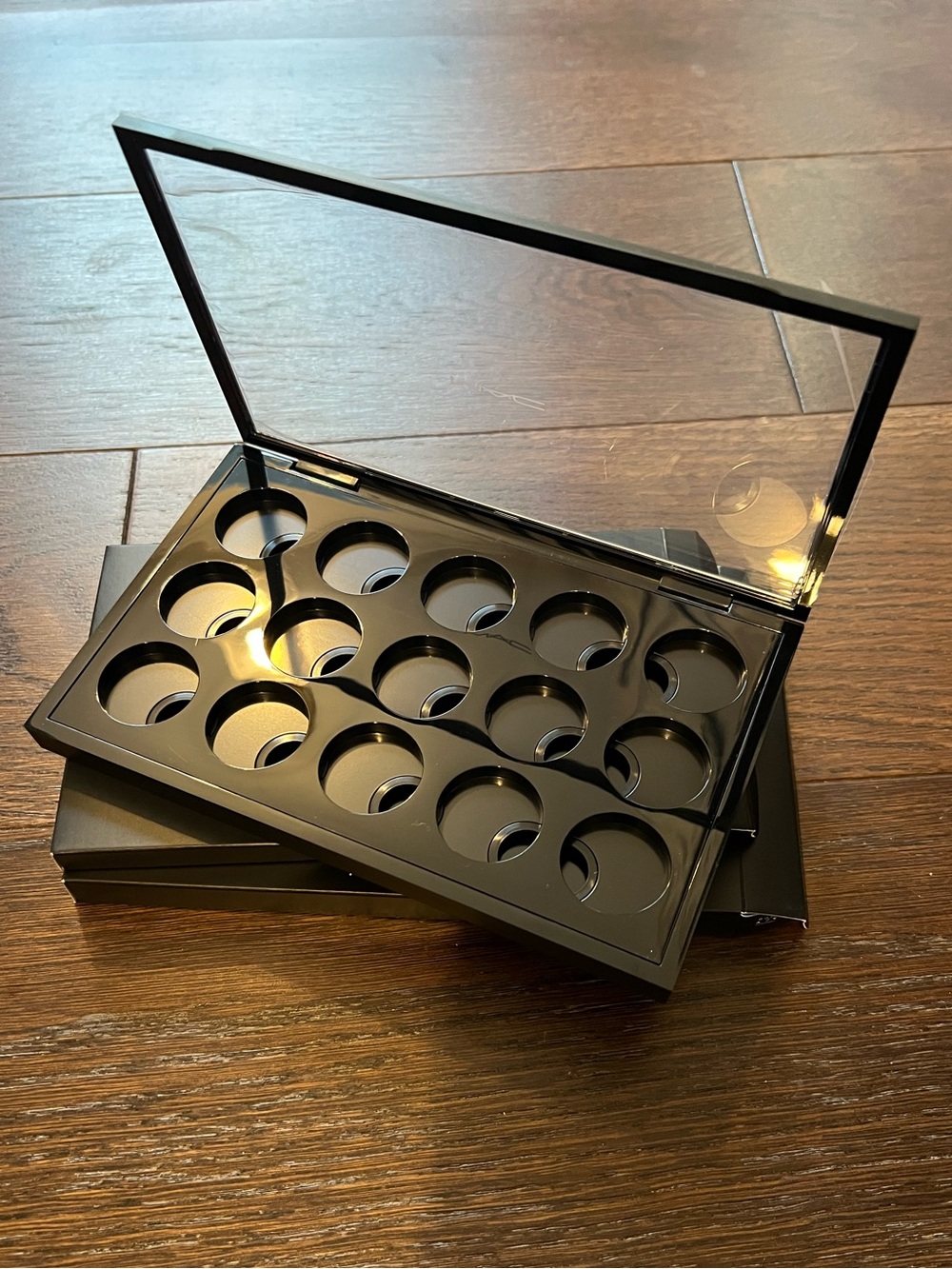 MAC Large Pro Palette + Eye Shadow Insert
